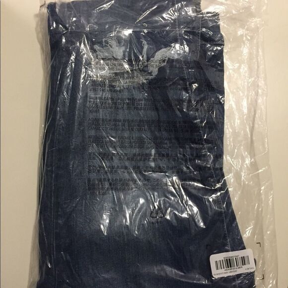 Distressed Skinny Jeans  - Picture 7 of 8